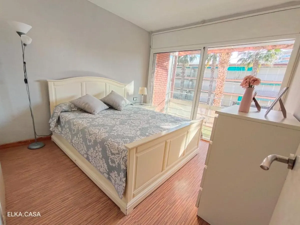 Apartamento Apartamento Muy Luminoso En Segunda Línea De Mar Roda de Berà  España