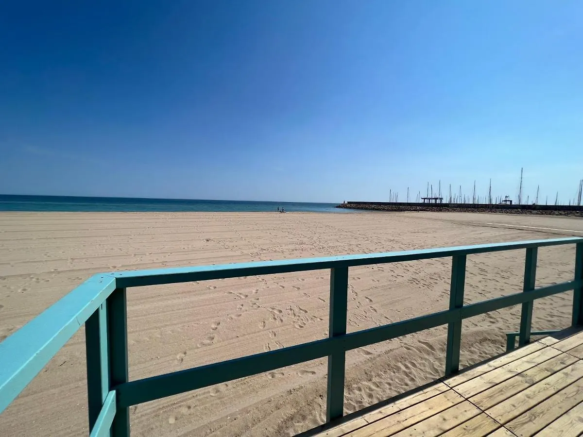 Apartamento Apartamento Muy Luminoso En Segunda Línea De Mar Roda de Berà