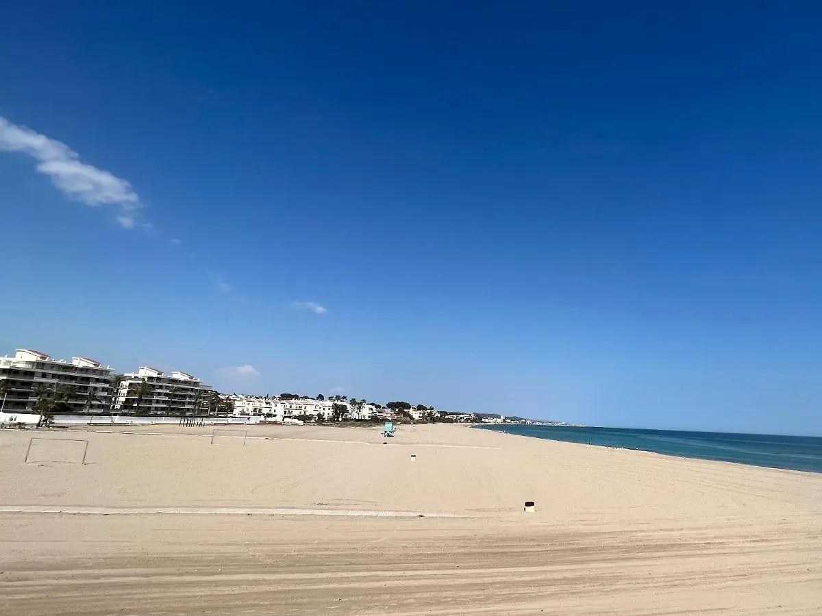 Apartamento Apartamento Muy Luminoso En Segunda Línea De Mar Roda de Berà