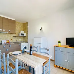 https://apartamentos-aquarium-roses.topcostabravahotels.com